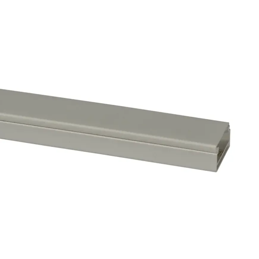 Attema Leidinglijst P25 kunststof polar wit 25x13mm 2 meter
