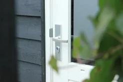 AXA veiligheidsbeslag Edge achterdeur aluminium langschild met SKG 3-sterren 72 mm