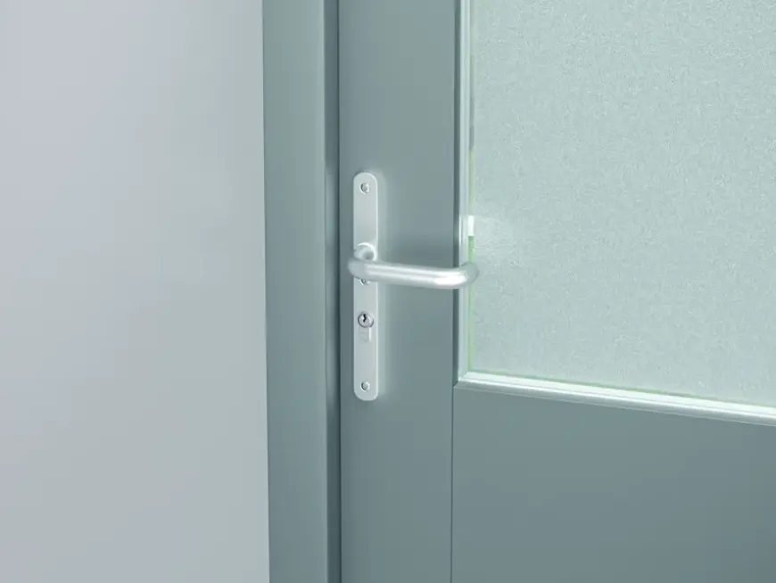 AXA veiligheidsbeslag Oval achterdeur aluminium smal schild met SKG 3-sterren 72 mm