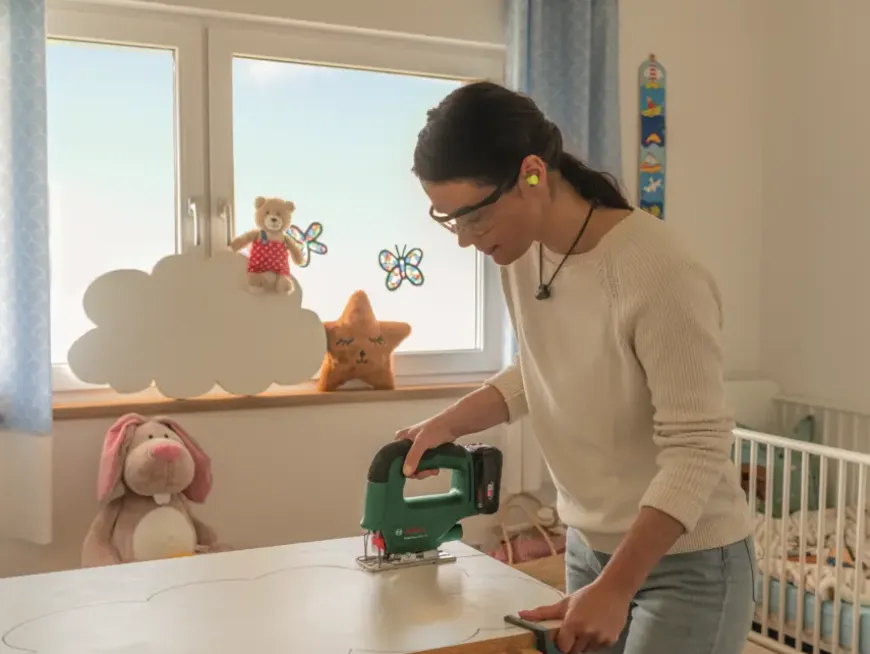 Bosch 18V decoupeerzaag EasySaw 70mm (zonder accu)