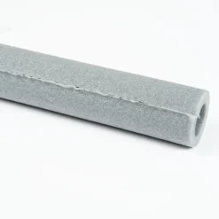 Buisisolatie voor 22 mm buis grijs lengte 1 m met plakstrip