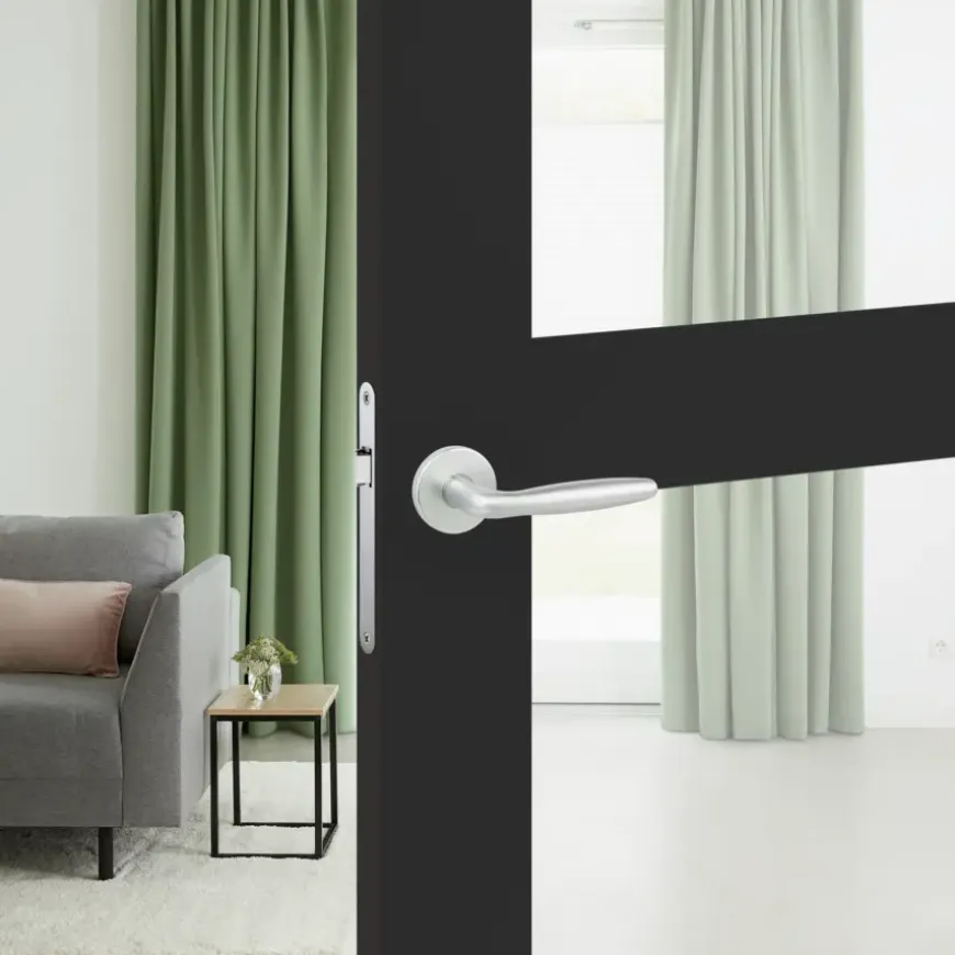 Karwei deurkruk set Antonio rond rozet aluminium