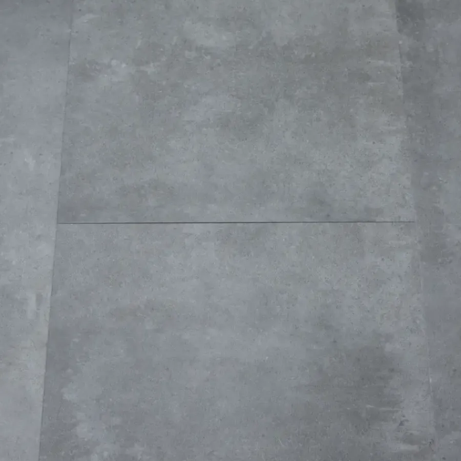 Le Noir & Blanc Kleurstaal click PVC Piastro tegel donkergrijs betonlook