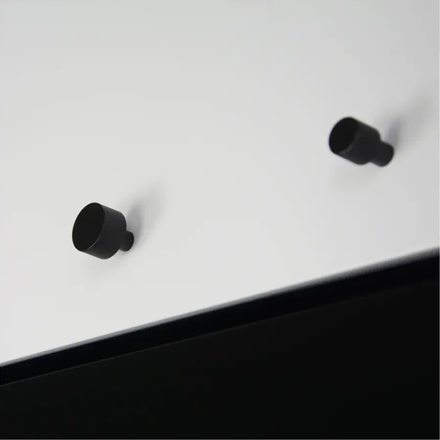 Siro Knop Rana zwart 25mm