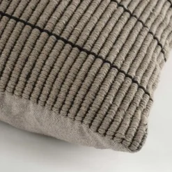 Geen Kussen geribbeld taupe 55 x 35 cm