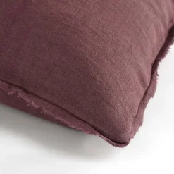 Geen Kussen ruffled bordeaux 35 x 25 cm