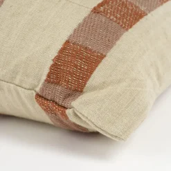 Geen Kussen streep beige - l70xb50xh10cm