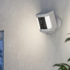 Ring Spotlight Camera Plus Plug-in Wit
