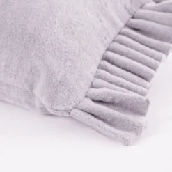 Geen Sierkussen ruffled lila - l55xb35xh10cm