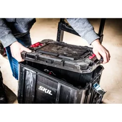 SKIL Middelgrote stapelbare gereedschapskoffer met universele insert